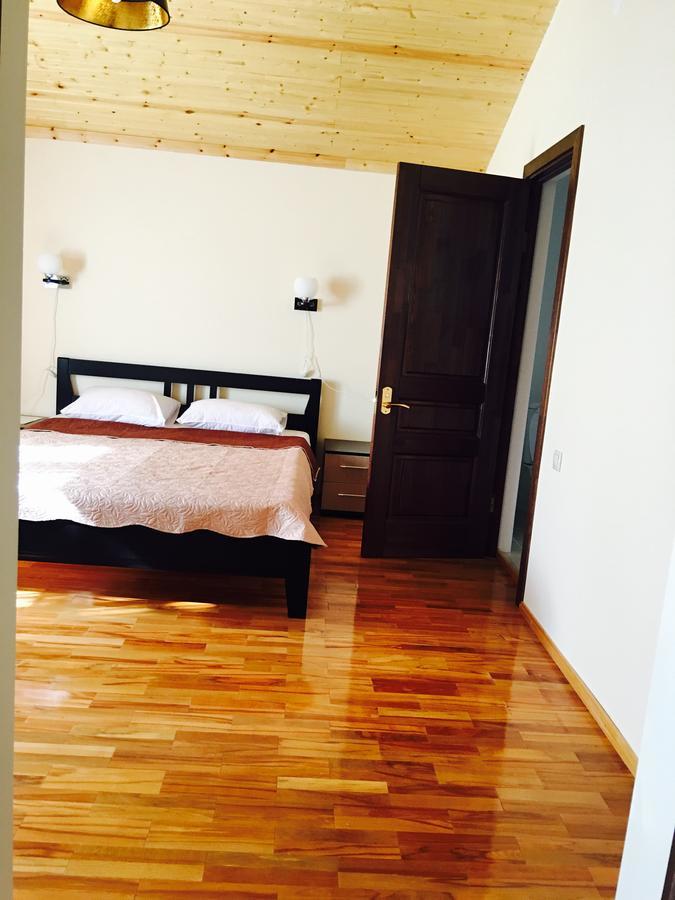 Киараз Старт Hotel Pitsunda Eksteriør billede