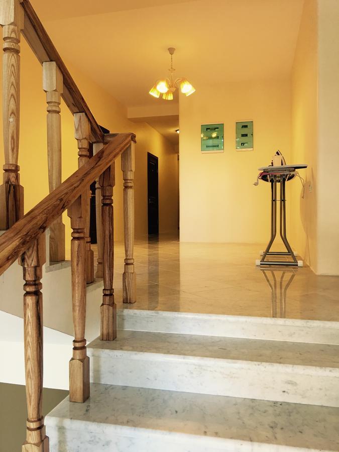 Киараз Старт Hotel Pitsunda Eksteriør billede
