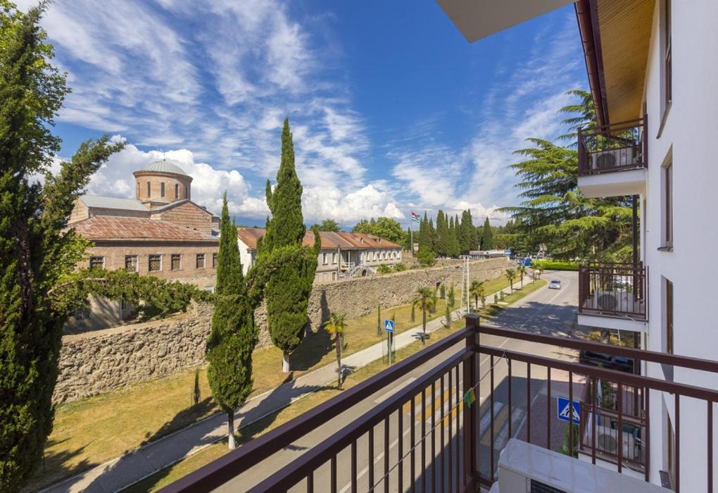 Киараз Старт Hotel Pitsunda Eksteriør billede