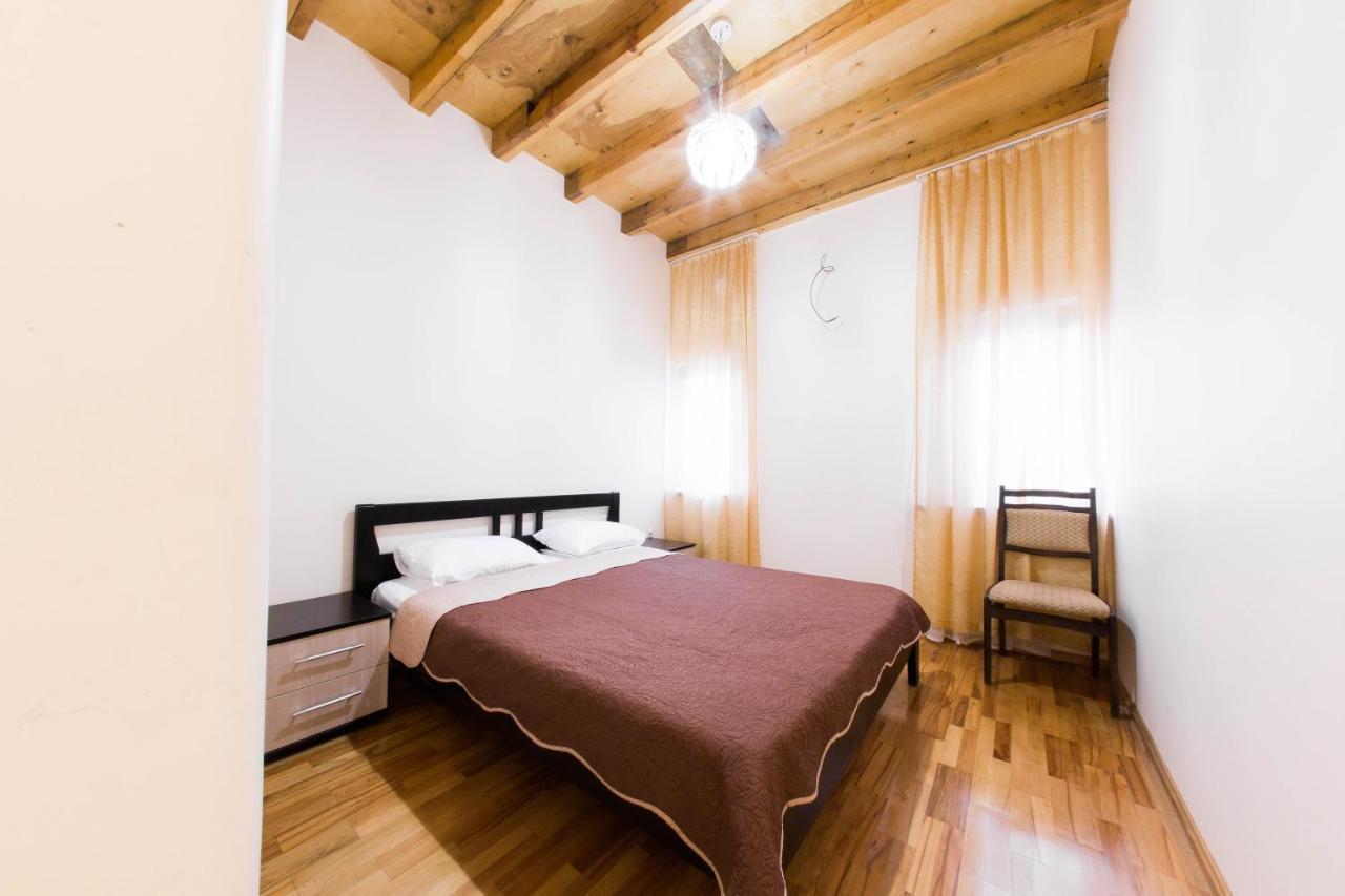 Киараз Старт Hotel Pitsunda Eksteriør billede